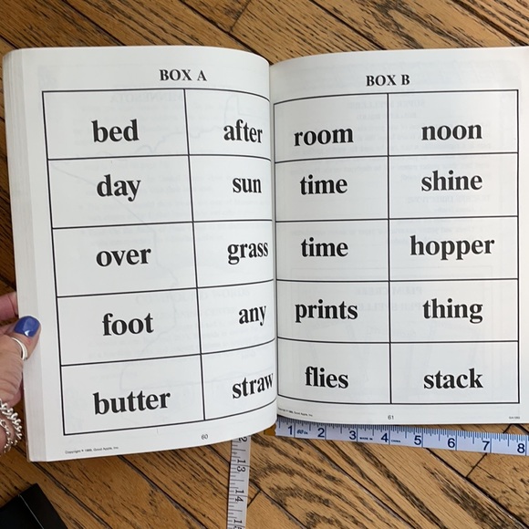 Vintage Little House on the Prairie Activity Book - Picture 3 of 7